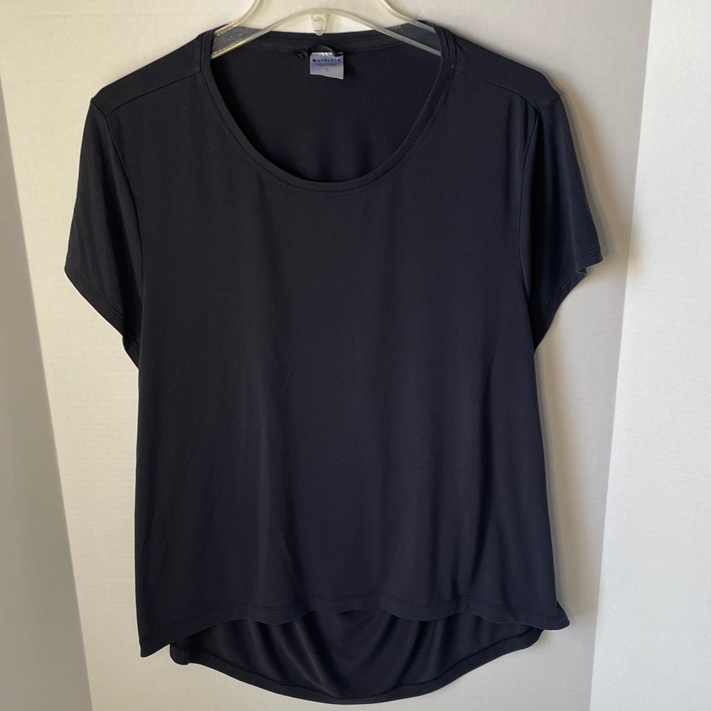 Athleta Women's Size XL  Black Short Sleeve Active Tee with black cut out